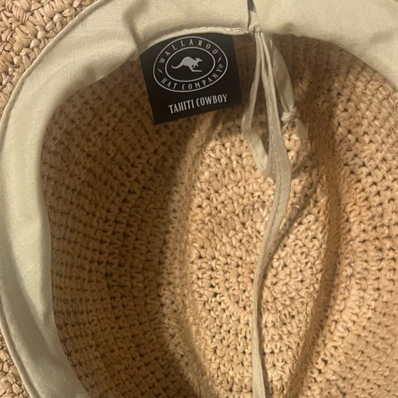 Chic Straw Hat with Turquoise Accent main image 7